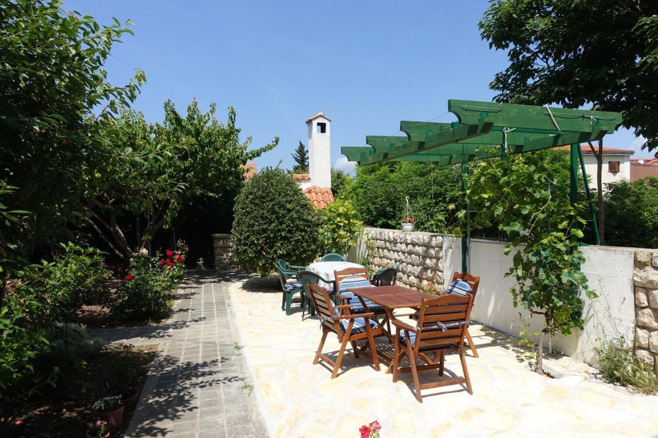 Apartments And Rooms With Parking Space Nin, Zadar - 5805 Екстер'єр фото